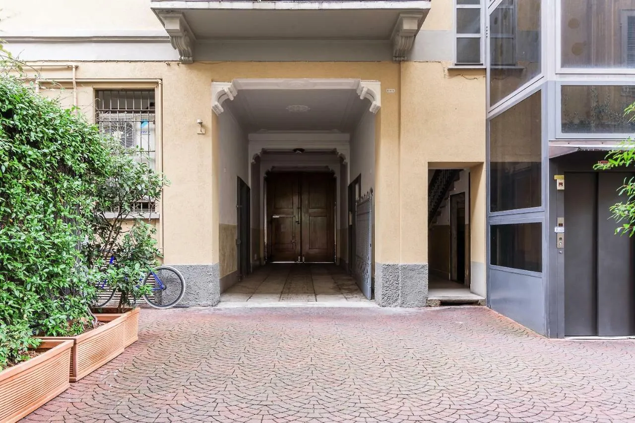 Apartment Spazio M&M Via Augusto Anfossi 10 Milan Italy